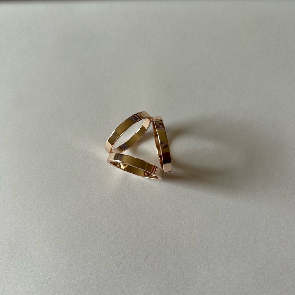 Rose gold tone interlocking scarf ring model sculptural design - Picture 4 of 5